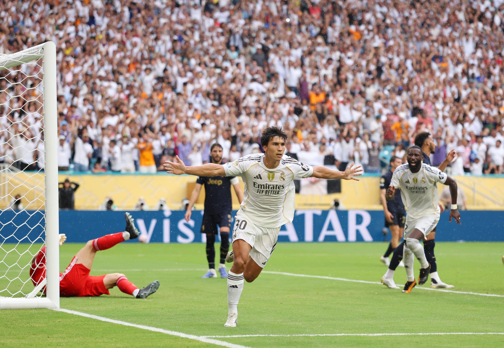 «Λύγισε» τη Γιουβέντους και τον απίθανο Ντι Γκρεγκόριο η Ρεάλ Μαδρίτης