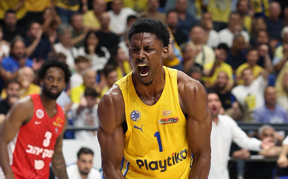 «Έδεσε» τον Χόαρντ για τρία χρόνια η Μακάμπι Τελ Αβίβ