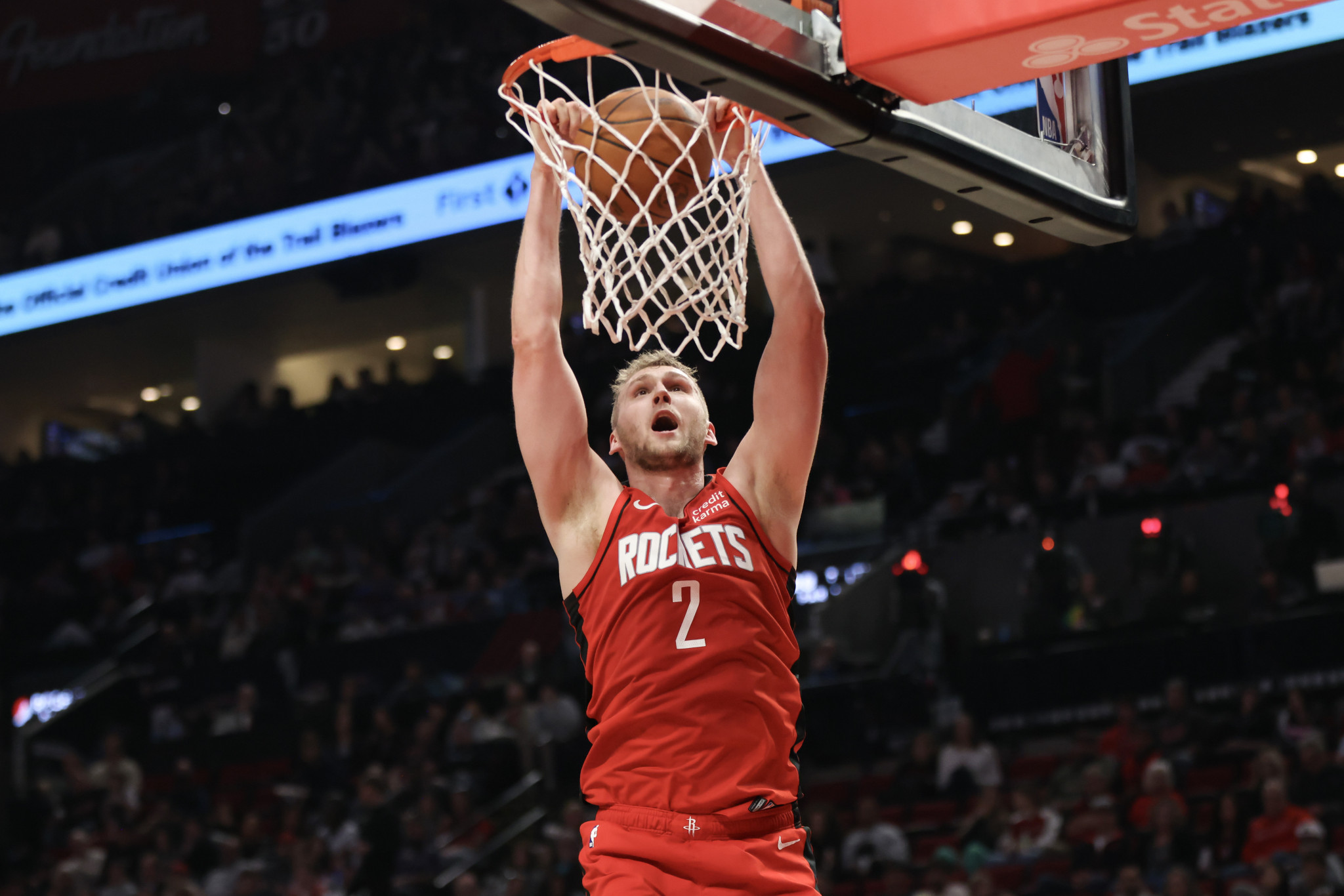 Οι Ρόκετς αφήνουν ελεύθερο πρώην σέντερ της Ζαλγκίρις και της Παρτίζαν