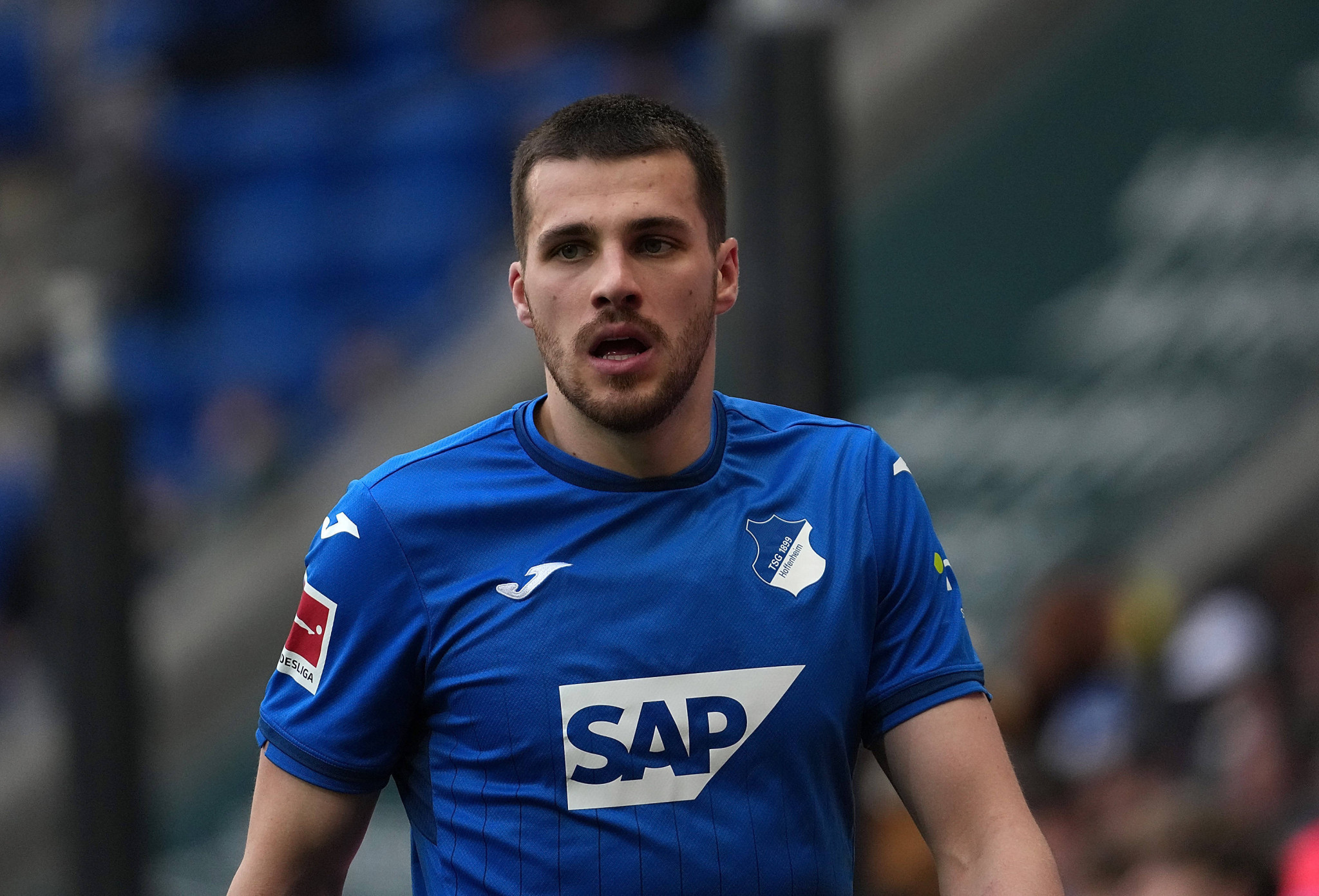 Ο «πύραυλος» Γιούρασεκ φέρνει ταχύτητα και ακρίβεια στην ΑΕΚ