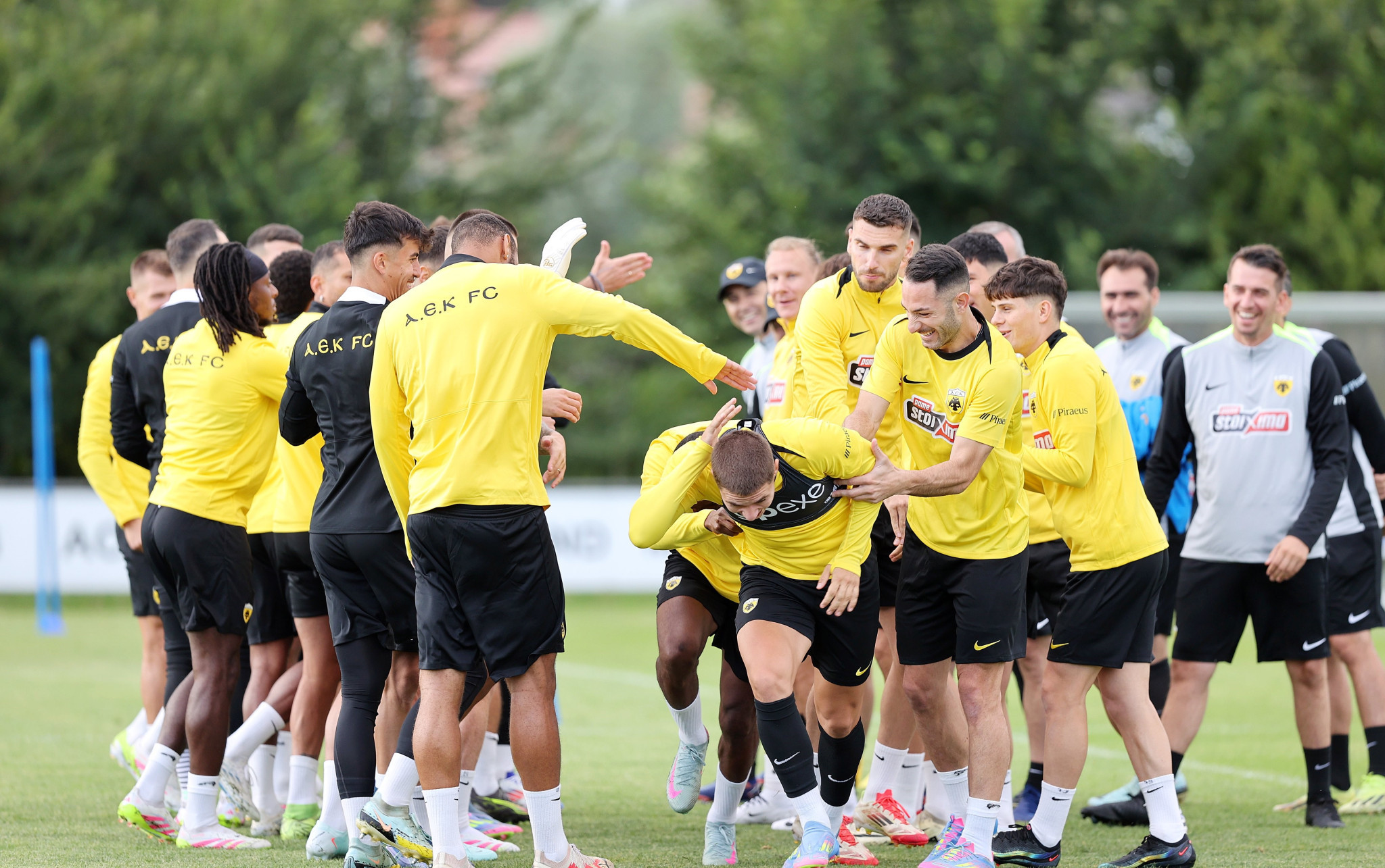 Υποδοχή με… φατούρο σε Κουτέσα και Καλοσκάμη (pic)