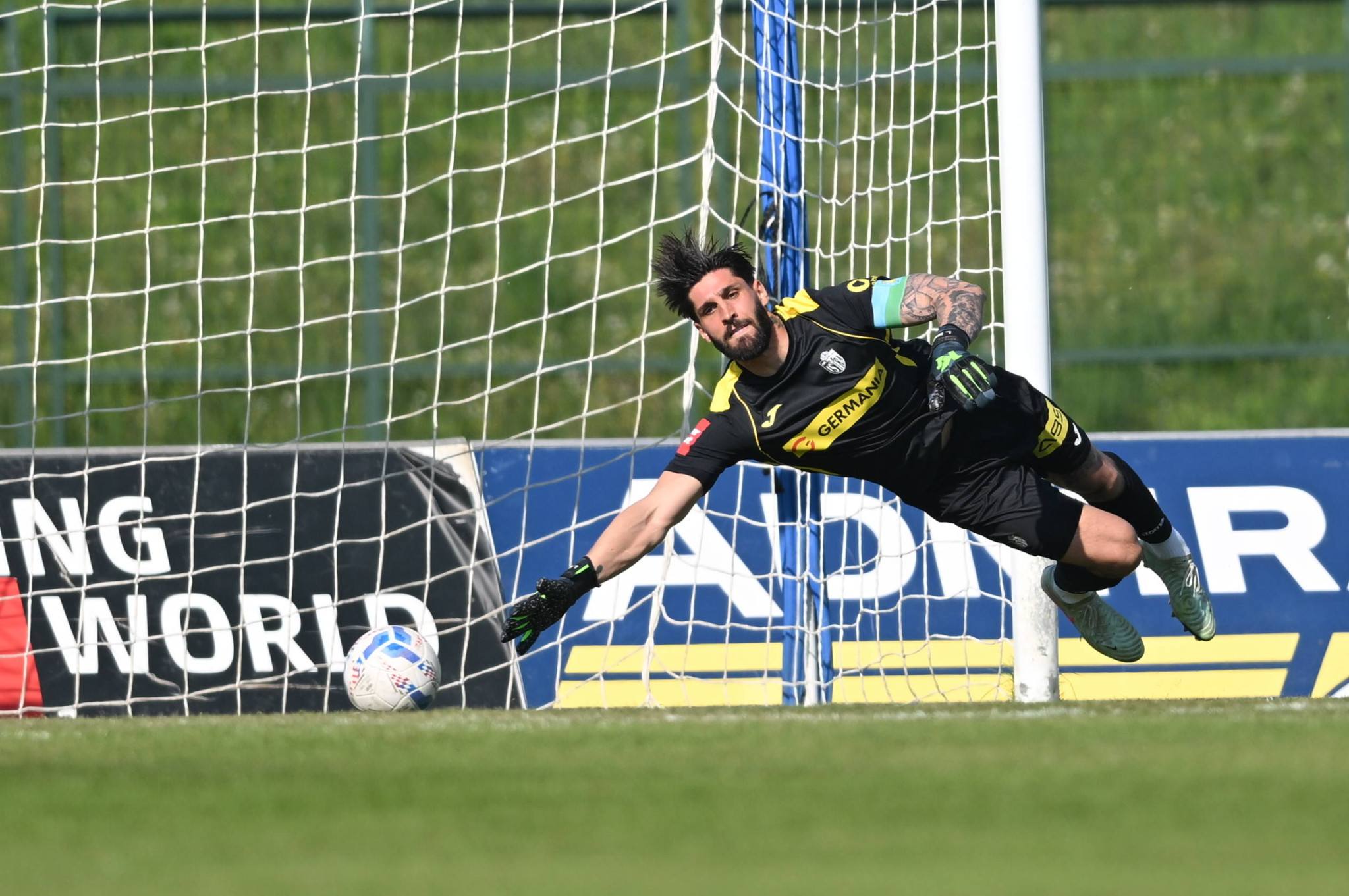 Ο Αρης συμφώνησε και με τον Κροάτη τερματοφύλακα Μάικιτς που έρχεται αύριο στη Θεσσαλονίκη