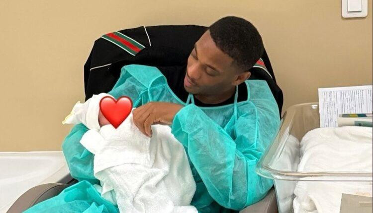 O Μαρσιάλ έγινε πατέρας κι αμέσως πήγε στην προετοιμασία της ΑΕΚ