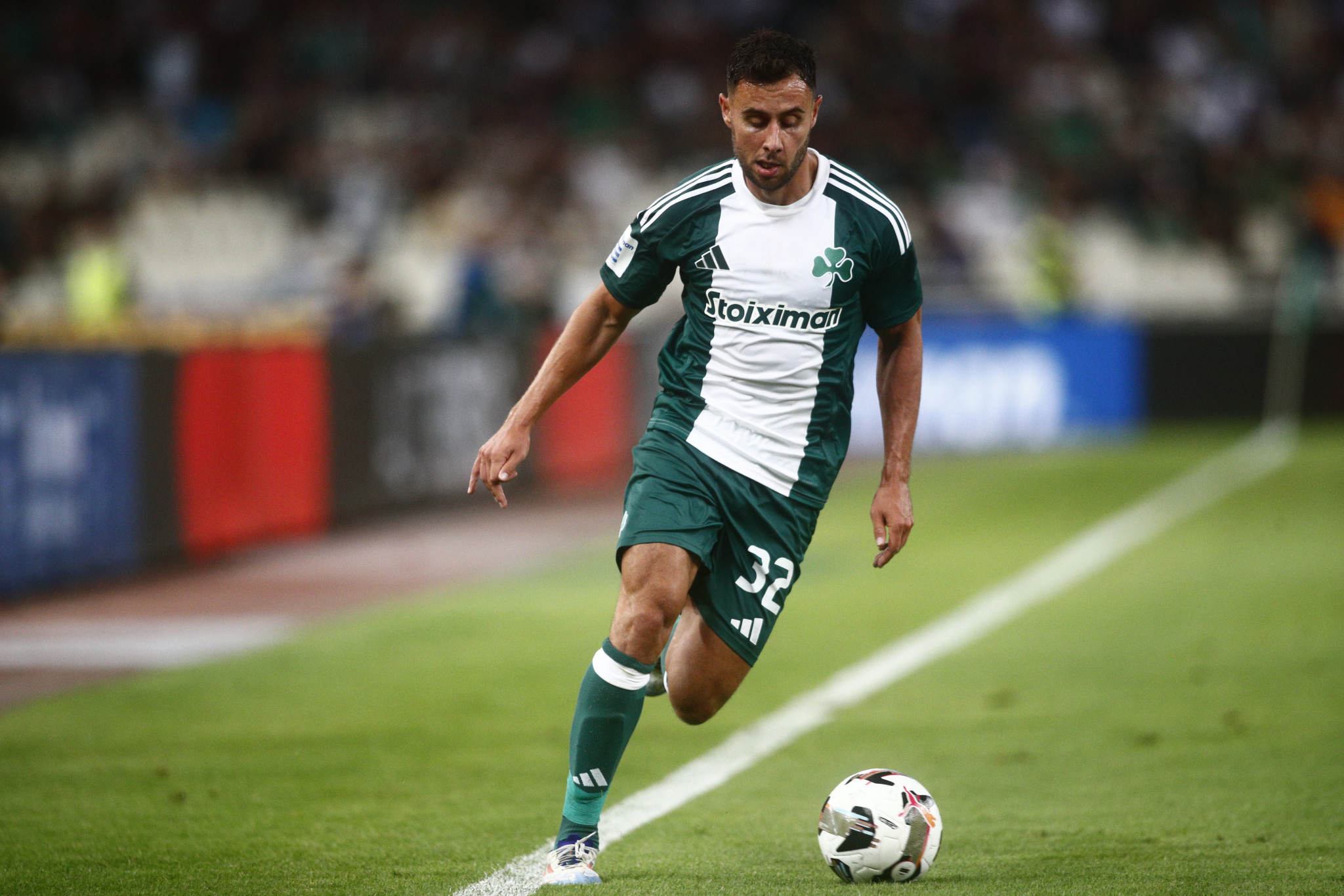 Σημαία προς τιμήν του Μπάλντοκ σε φεστιβάλ μουσικής