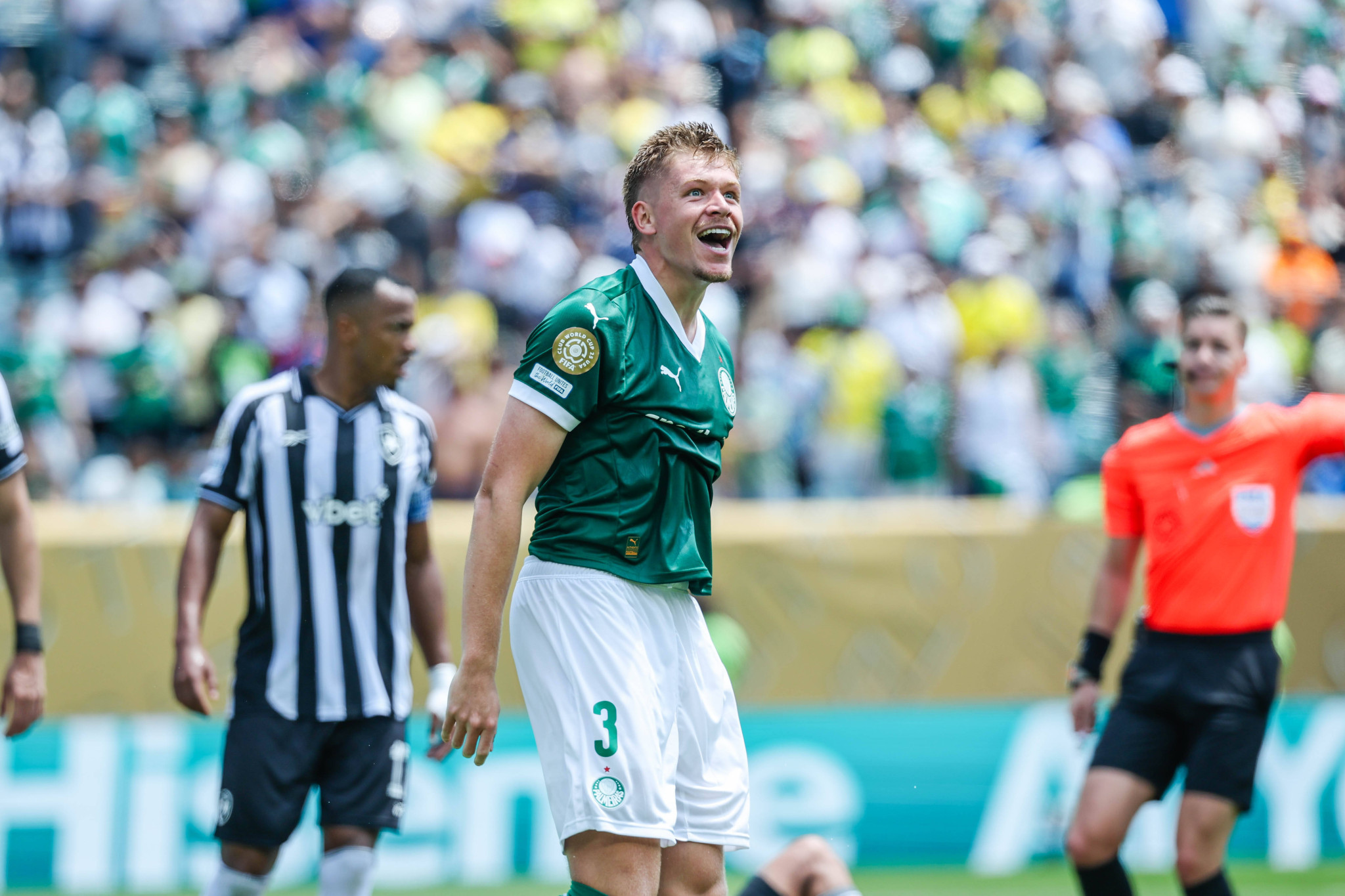 Στους «8» η Παλμέιρας, «λύγισε» στην παράταση την Μποταφόγκο