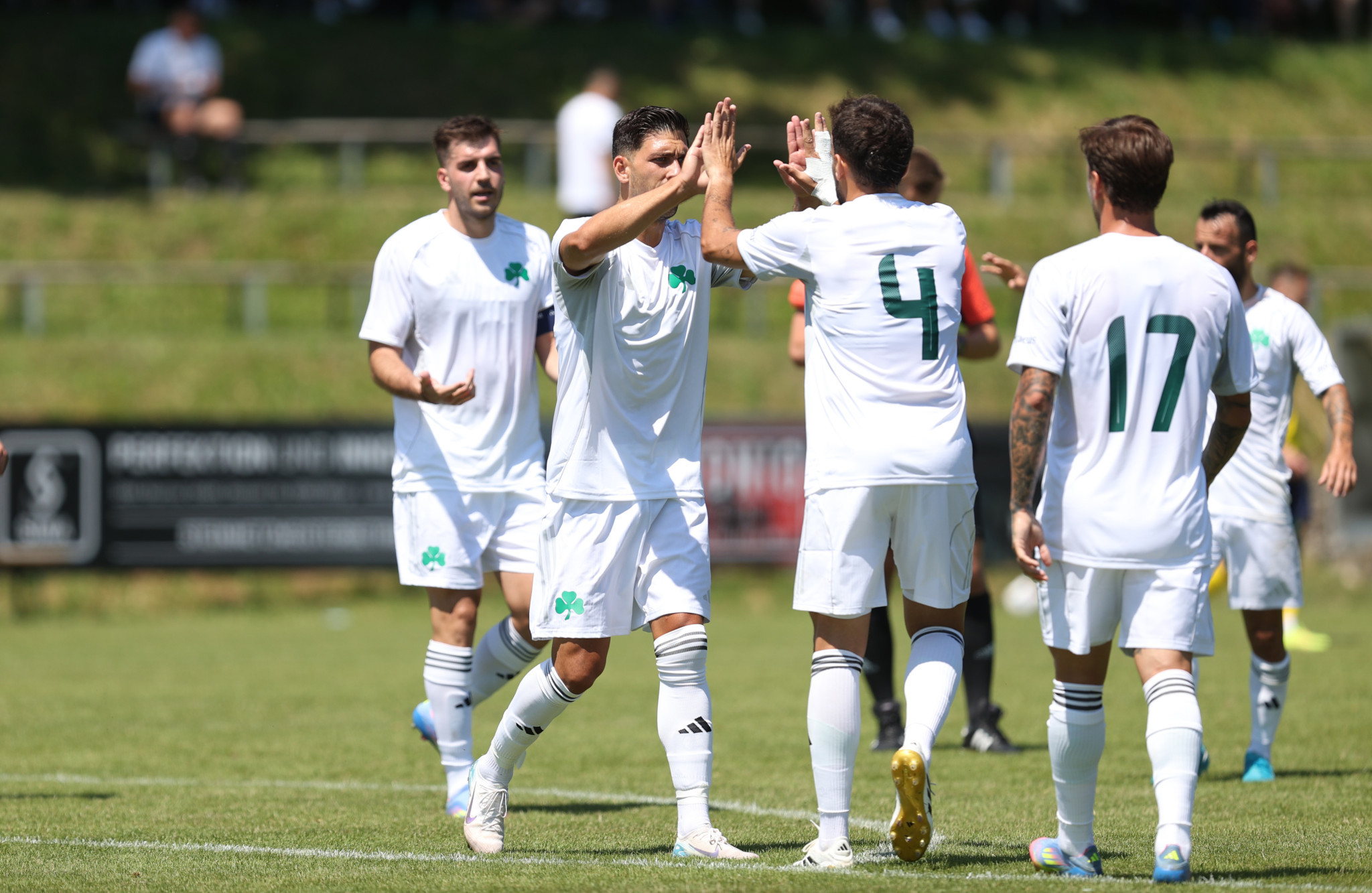 Ο Παναθηναϊκός ξεκινάει καλά, με νέες αρχές στο παιχνίδι του, αλλά κάτω η... μπάλα απ’ όλους