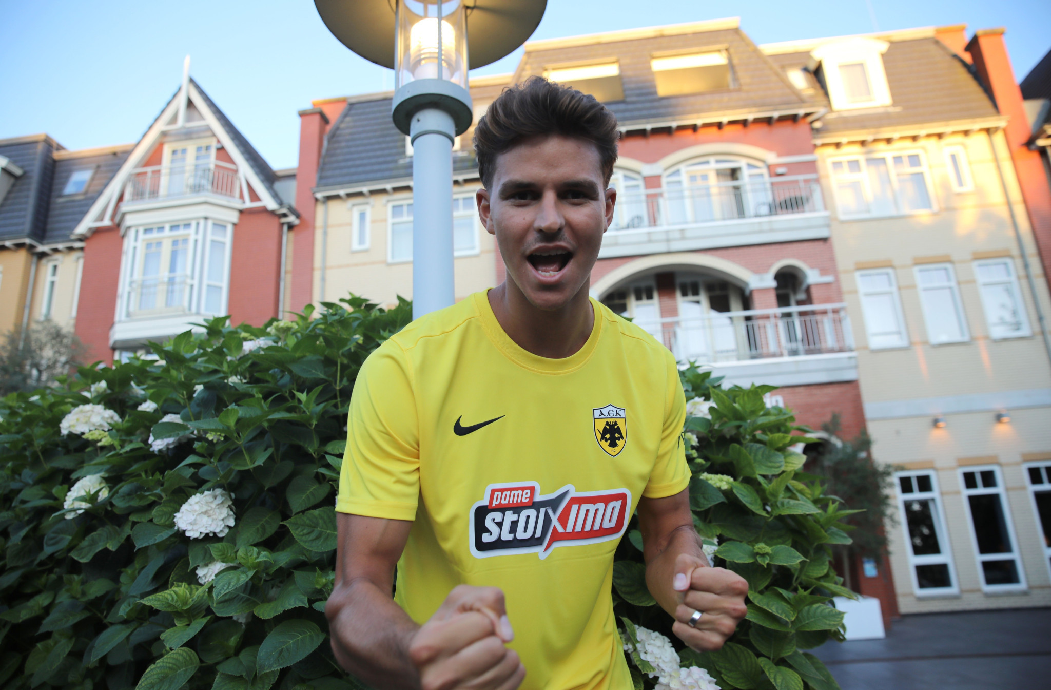 Ρέλβας: «Είχα ίνδαλμα τον Κριστιάνο, μου αρέσει να είμαι aggresive όταν χρειάζεται» (video)