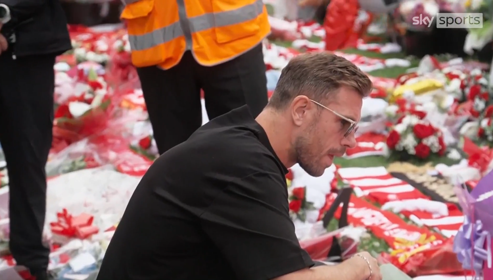 Ράγισαν οι καρδιές όλων με την εικόνα του Χέντερσον για τον Ζότα (video)