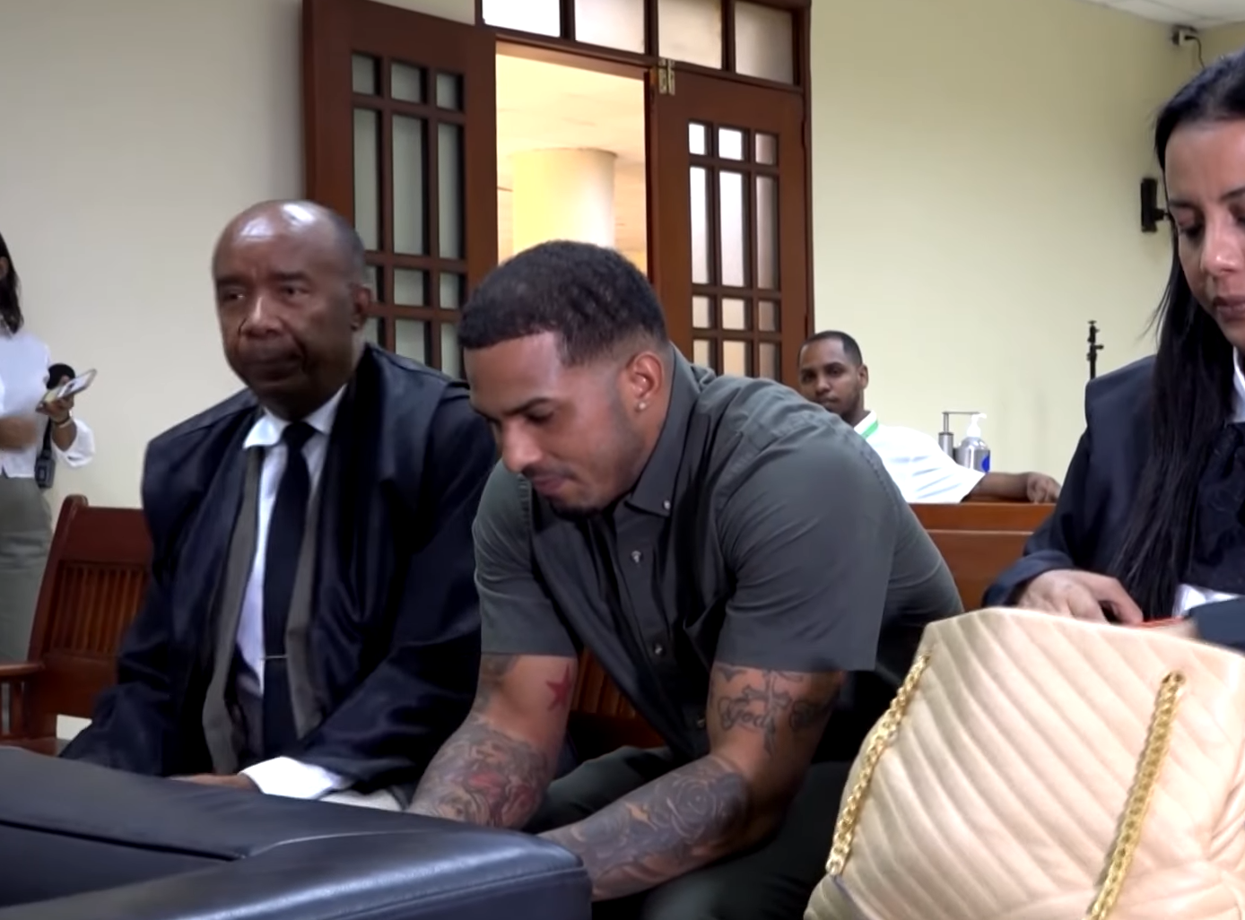 Σταρ του μπέιζμπολ φυλακίστηκε για σεξουαλικές σχέσεις με 14χρονη, με την έγκριση της μητέρας της