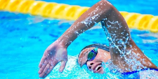 Xρυσή πρωταθλήτρια στα 1500μ ελεύθερο η Άρτεμις Βασιλάκη