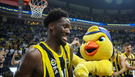 Η είδηση για τον Χέιζ-Ντέιβις που μεταδόθηκε στο «Athletiko by Night» (video)