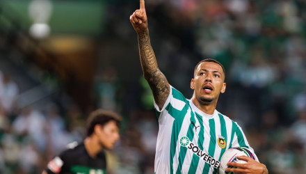 «Στα πέντε εκατομμύρια ευρώ το deal Ολυμπιακού - Ρίο Άβε για Κλέιτον»