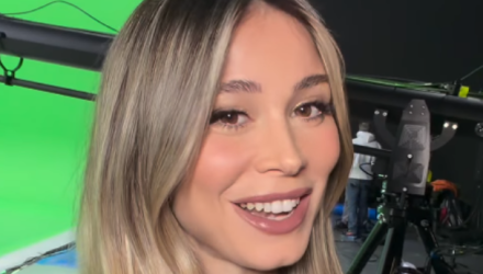 Είναι σέξι και δεν το κρύβει καθόλου - Η Ντιλέτα Λεότα κατάφερε πάλι να «κλέψει« την παράσταση από τους ποδοσφαιριστές (photos)