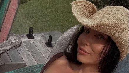 «Προδόθηκα με τον πιο απίστευτο τρόπο» - Η σύζυγος του γνωστού ποδοσφαιριστή επιβεβαίωσε ότι την απάτησε με την κολλητή της