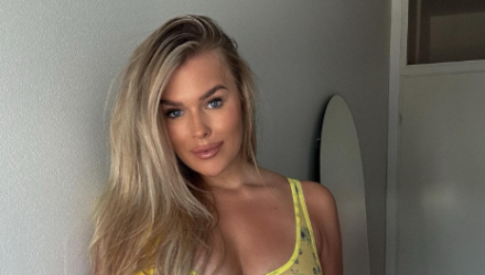 Η Αναγέννηση Καρδίτσας έκανε το «μπαμ» με μια από τις πιο... καυτές WAG στην Ευρώπη! (photos)