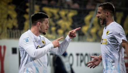 Στα δύσκολα στηρίχθηκε στις «μεγάλες» πλάτες