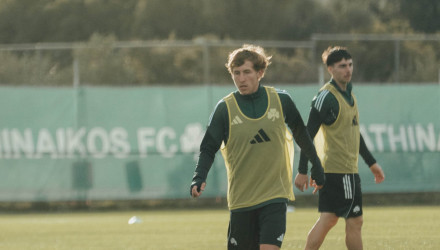 Ο Αντίνο πήρε το «πράσινο χάπι» και άρχισε τις ντρίμπλες (video)