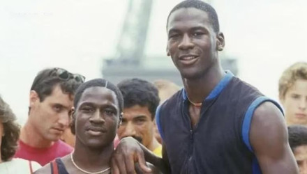 Ο άγνωστος αδελφός του Τζόρνταν που κάρφωνε καλύτερα από τον Μάικλ (video)