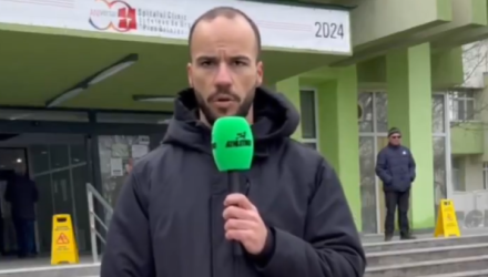 Τo Athletiko στην Τιμισοάρα - Όσα συμβαίνουν στο νοσοκομείο που είναι οι οπαδοί του ΠΑΟΚ (video)