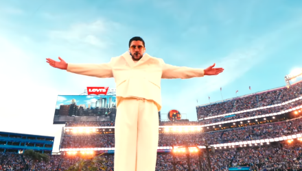 Πώς ο Bad Bunny συνδέεται με τον Λεβαδειακό και τη μάχη με τον ΟΦΗ (video)