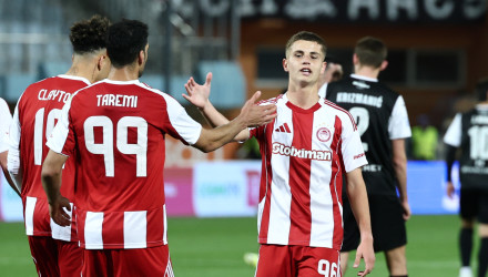 Ο Ταρέμι... πάσαρε στον Μουζακίτη το πέναλτι για το 0-3 του Ολυμπιακού με ΟΦΗ (video)