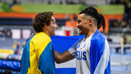 «Δεν θέλω να το κάνει» - Καραλής και Ντουπλάντις σε νέα κόντρα για απίθανο λόγο (video)