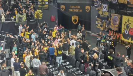 Κιτρινόμαυρο.... πάρτι για την ΑΕΚ στη Sunel Arena (video)