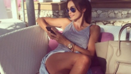 Η καλλονή των γηπέδων - Άφησε την καριέρα στο Χόλιγουντ για χάρη διάσημου ποδοσφαιριστή (photos)