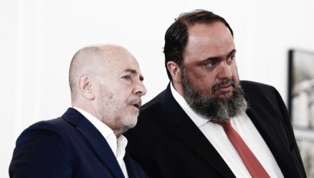 H «σύνδεση» Μαρινάκη - Μάριμπορ και η κολλητή σχέση του ιδιοκτήτη της με τον Γιάννη Αλαφούζο