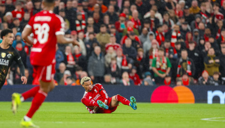 Το χειρότερο σενάριο για τον Εκιτικέ: Ρήξη αχιλλείου και πολύμηνη απουσία για τον φορ της Λίβερπουλ