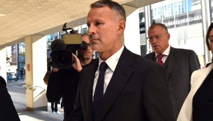 Είχε οκτώ χρόνια σχέση με τη γυναίκα του αδερφού του - Το σκάνδαλο που «γκρέμισε» το είδωλο της Premier League