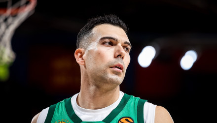 Η απίθανη Porsche του Σλούκα που έχει αποσυρθεί από την αγορά - Προκαλεί δέος η ταχύτητά της