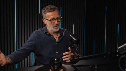 Σήμερα είναι 54 χρόνων και αγνώριστος - Ο διάσημος παλαίμαχος άσος βρέθηκε μια ανάσα από τον θάνατο
