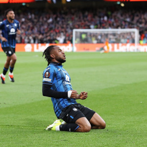 Μεταγραφικό ντεμαράζ από τη Φενέρμπαχτσε: Θέλει να σκάσει «βόμβες» με Λούκμαν και Καντέ