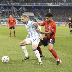 Ζωντανά κι αποκλειστικά από το Athletiko το Ρασίνγκ-Ροζάριο Σεντράλ για το Apertura