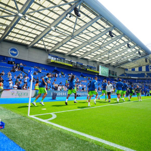 Τροχαίο πριν το Μπράιτον-Λίβερπουλ, με καθυστέρηση η σέντρα