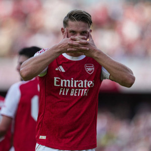 Επιστροφή στις νίκες για την Άρσεναλ - Μπήκε αλλαγή ο Κωστούλας στην ισοπαλία της Μπράιτον με την Έβερτον