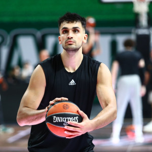 Ξανά ελεύθερος ο Γιουρτσεβέν - Οι Γουόριορς δεν... πείστηκαν