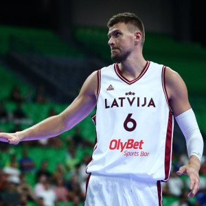 Ο Πορζίνγκις αφήνει ανοιχτό το ενδεχόμενο επιστροφής στην Ευρώπη