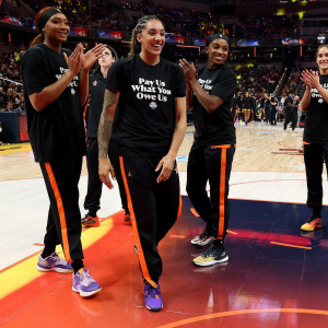 Ιστορική στιγμή για το WNBA: Συμβόλαια άνω του 1 εκατομμυρίου για τις παίκτριες!