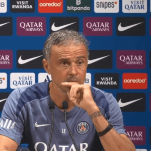 Aνανεώνει με την Παρί ο Ενρίκε και βάζει... τέλος στις φήμες για τη Μάντσεστερ Γιουνάιτεντ