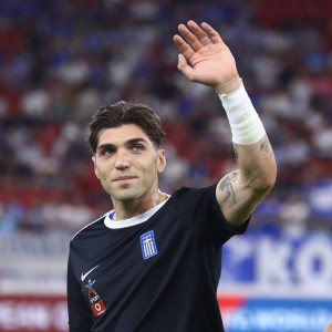 Η Μπόρνμουθ ανακοίνωσε τη μεταγραφή του Μανδά με φανταστικό βίντεο