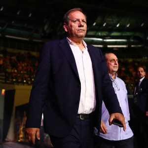 Στο πλευρό της ΑΕΚ ο Αγγελόπουλος κόντρα στην Τόφας - Ταξιδεύει με την ομάδα στην Προύσα