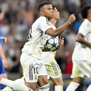 Ο Εμπαπέ έσωσε τη Ρεάλ από νέα κρίση, νίκη με το ζόρι κόντρα στη Βαγιεκάνο