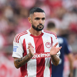 Κριτική των Γάλλων στον Καμπελά: «Η φόρμα του... αγνοείται»