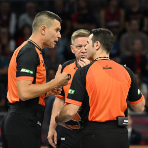 Αυτοί σφυρίζουν τα παιχνίδια Ολυμπιακού και Παναθηναϊκού στην Euroleague