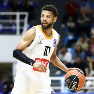 Τέλος ο Κένταλ ΜακΚόλουμ από τον Προμηθέα