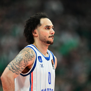 Χωρίς Λάρκιν η δωδεκάδα της Εφές απέναντι στον Παναθηναϊκό