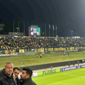 Πάνω από 2.000 οπαδοί της ΑΕΚ στο Τσέλιε