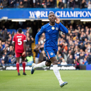 Κάτοικος Λονδίνου... για πάντα: Ο Καϊσέδο ανανέωσε με την Τσέλσι μέχρι το 2033